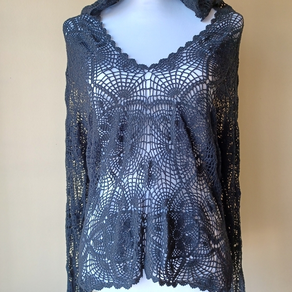 J Jill Hand Crochet 100% Silk Black Long Sleeve Hooded Pullover Top Size M - Picture 8 of 8